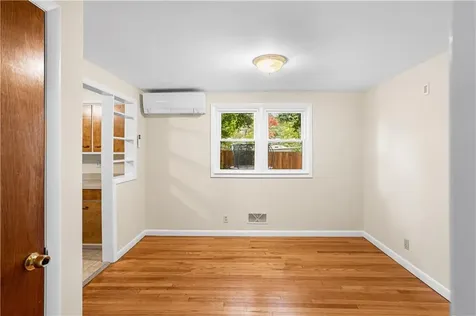 85 Sachem Road North Kingstown RI 02852