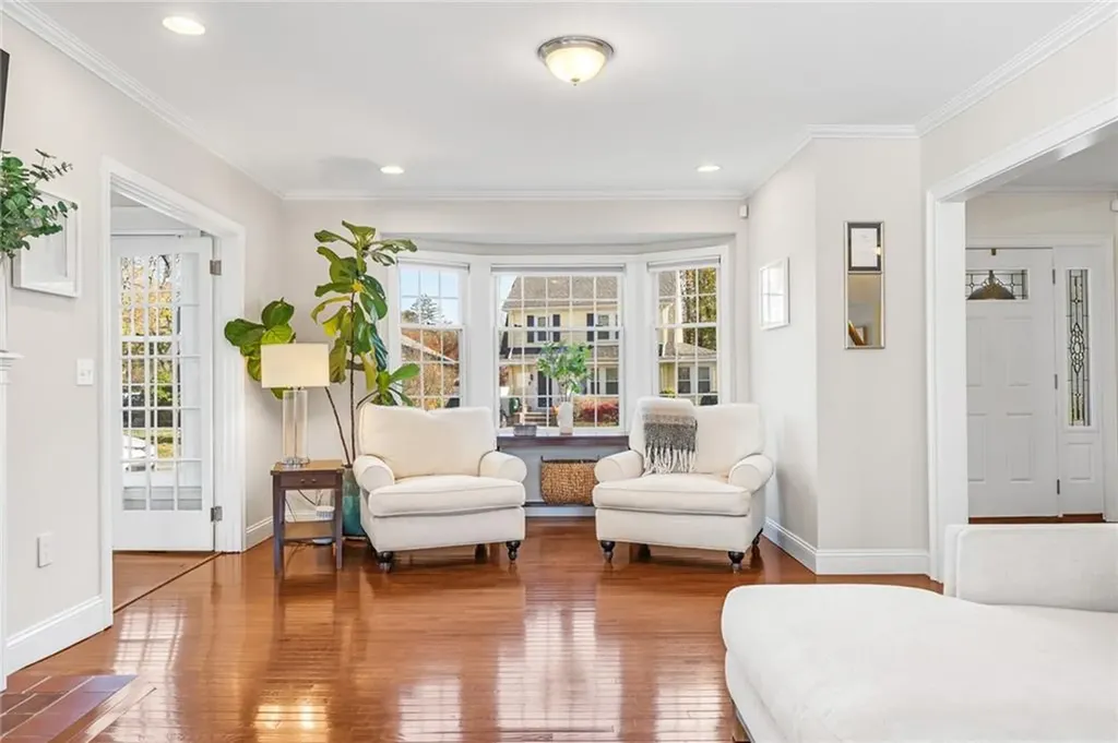 241 Wilson Avenue East Providence RI 02916