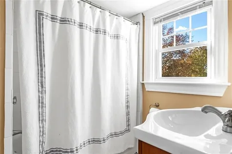 241 Wilson Avenue East Providence RI 02916