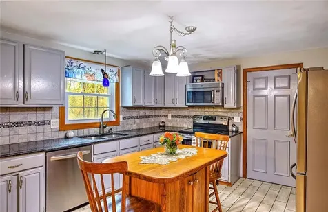 55 Whisper Lane North Kingstown RI 02852