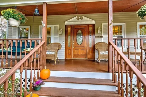 55 Whisper Lane North Kingstown RI 02852