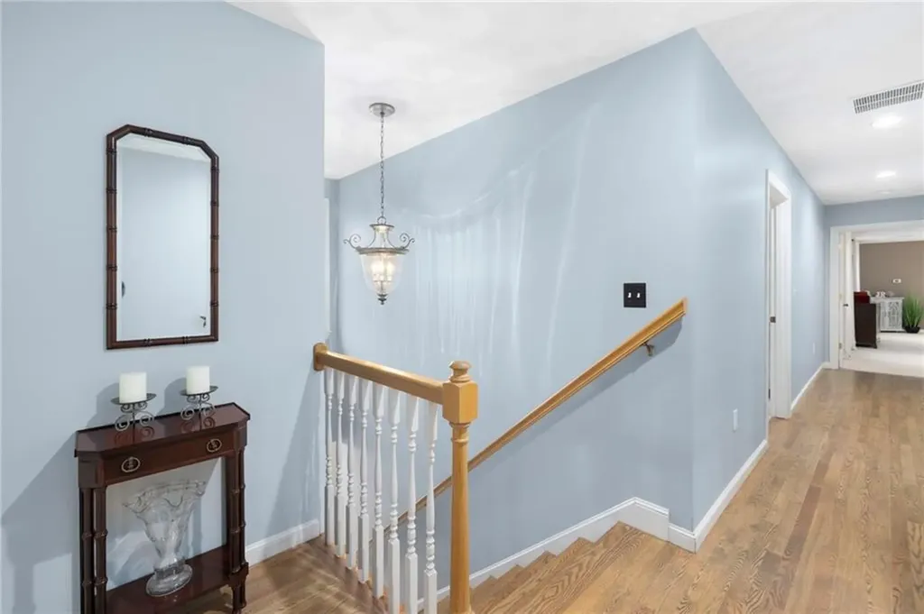 10 West Bluebird Lane Cranston RI 02921