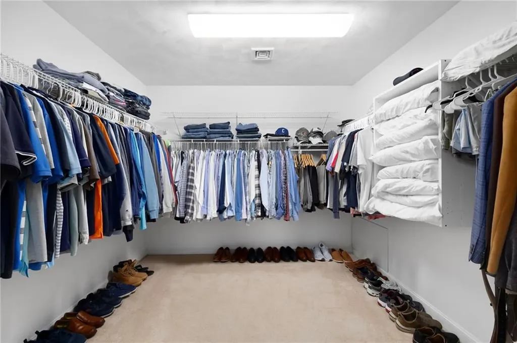 10 West Bluebird Lane Cranston RI 02921