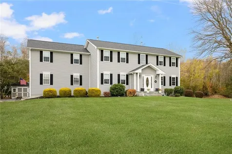 10 West Bluebird Lane Cranston RI 02921