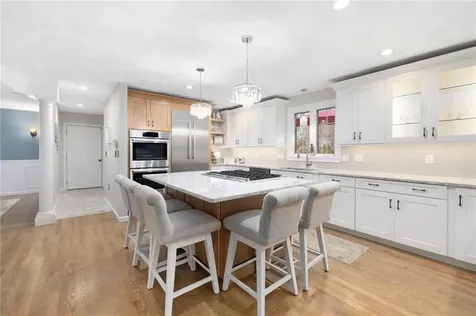 10 West Bluebird Lane Cranston RI 02921