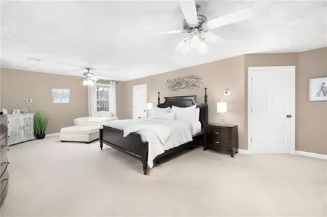 10 West Bluebird Lane Cranston RI 02921