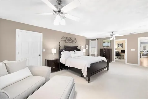 10 West Bluebird Lane Cranston RI 02921