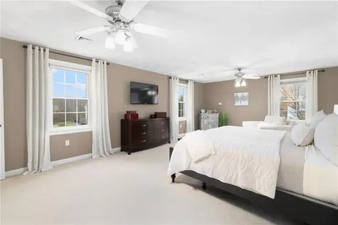 10 West Bluebird Lane Cranston RI 02921