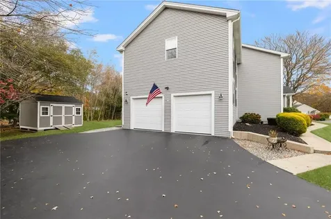 10 West Bluebird Lane Cranston RI 02921