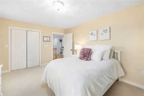 10 West Bluebird Lane Cranston RI 02921