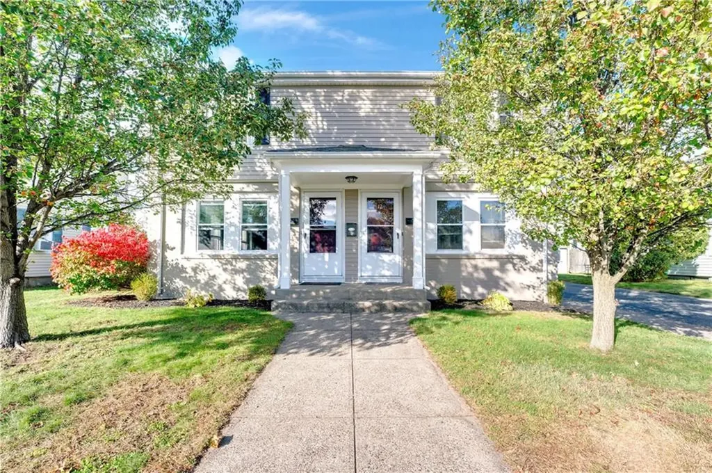 10 12 Maplewood Drive Pawtucket RI 02861