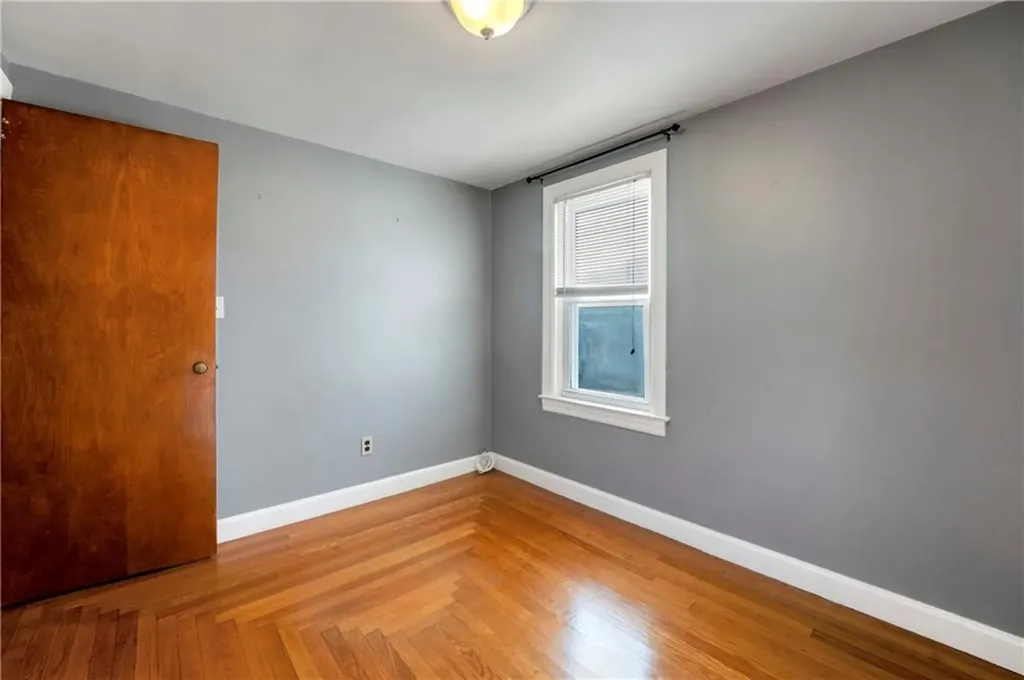 10 12 Maplewood Drive Pawtucket RI 02861