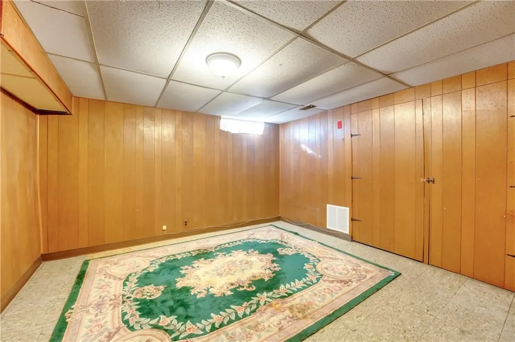10 12 Maplewood Drive Pawtucket RI 02861