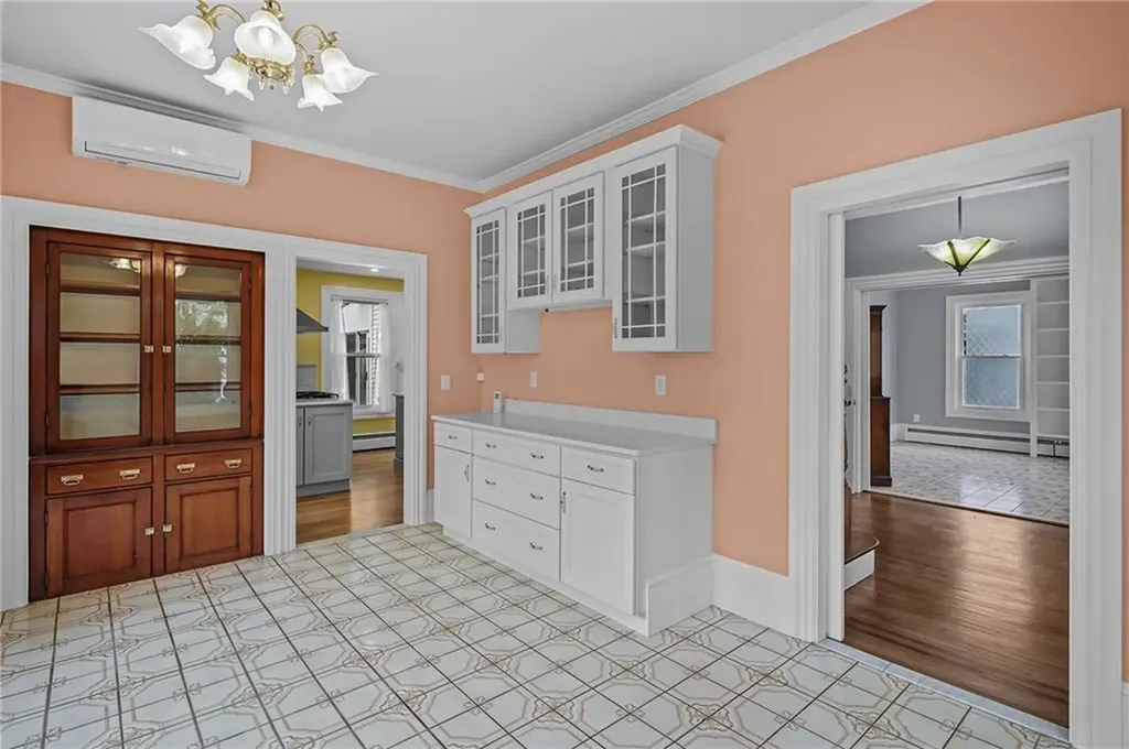 20 Dewey Street Providence RI 02909