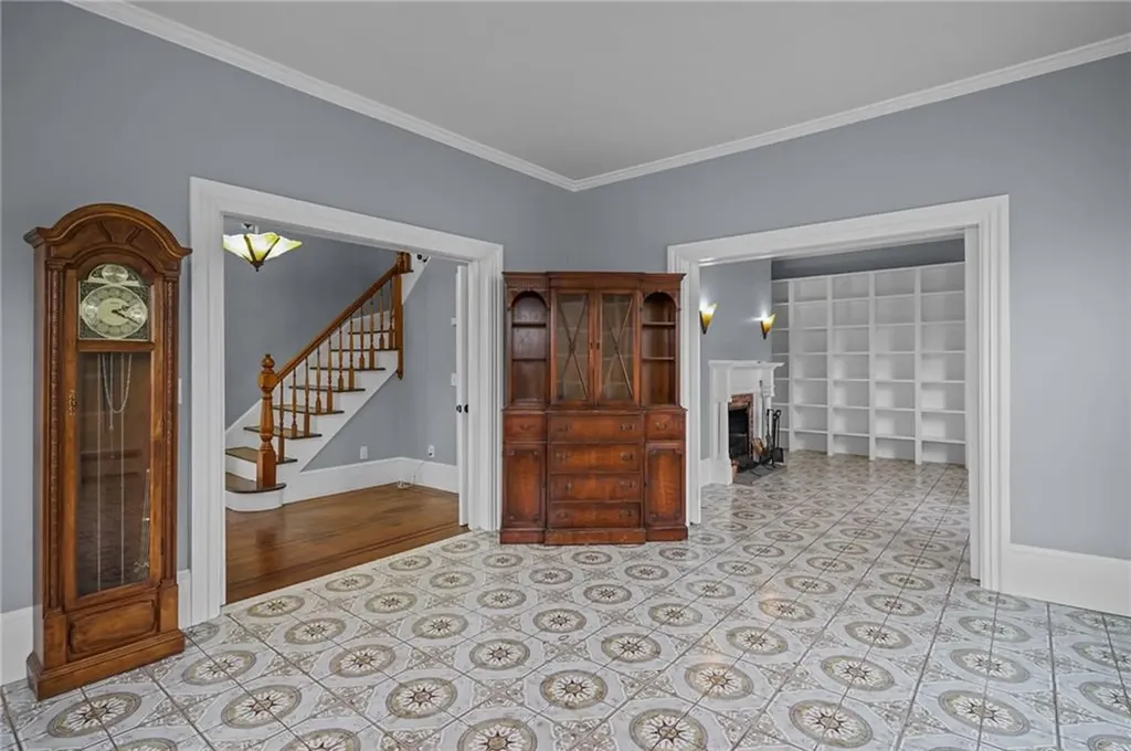 20 Dewey Street Providence RI 02909