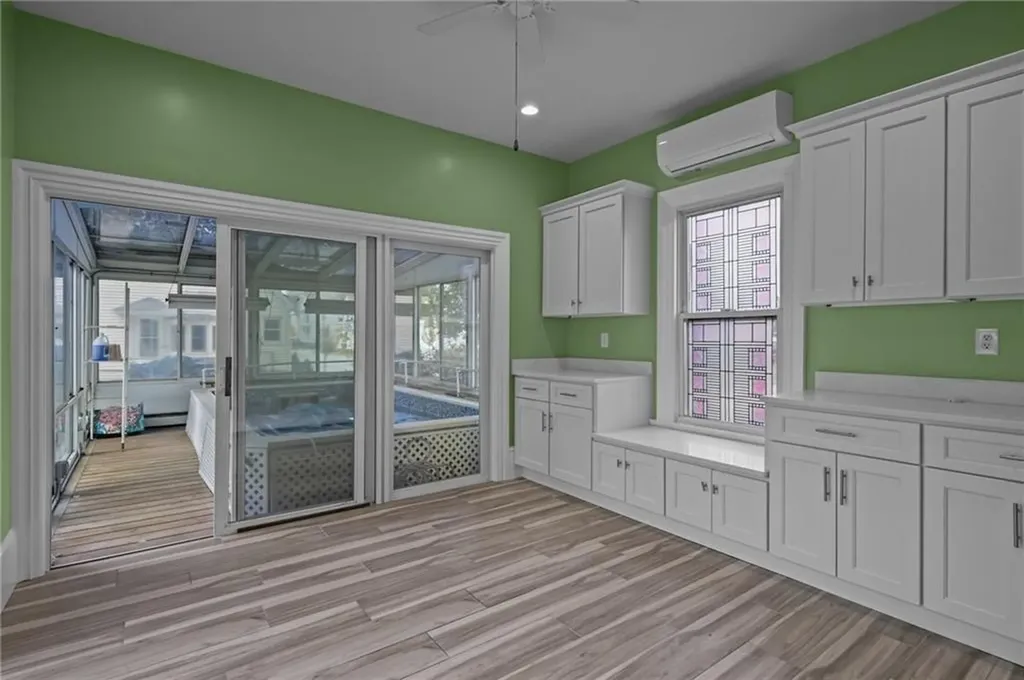 20 Dewey Street Providence RI 02909