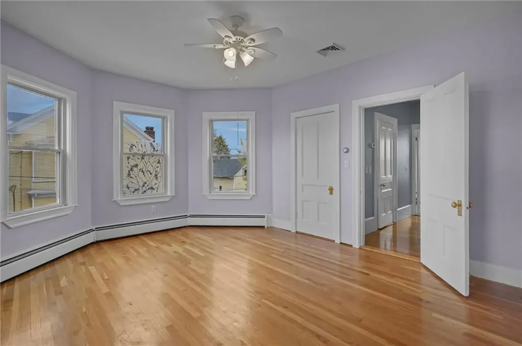 20 Dewey Street Providence RI 02909