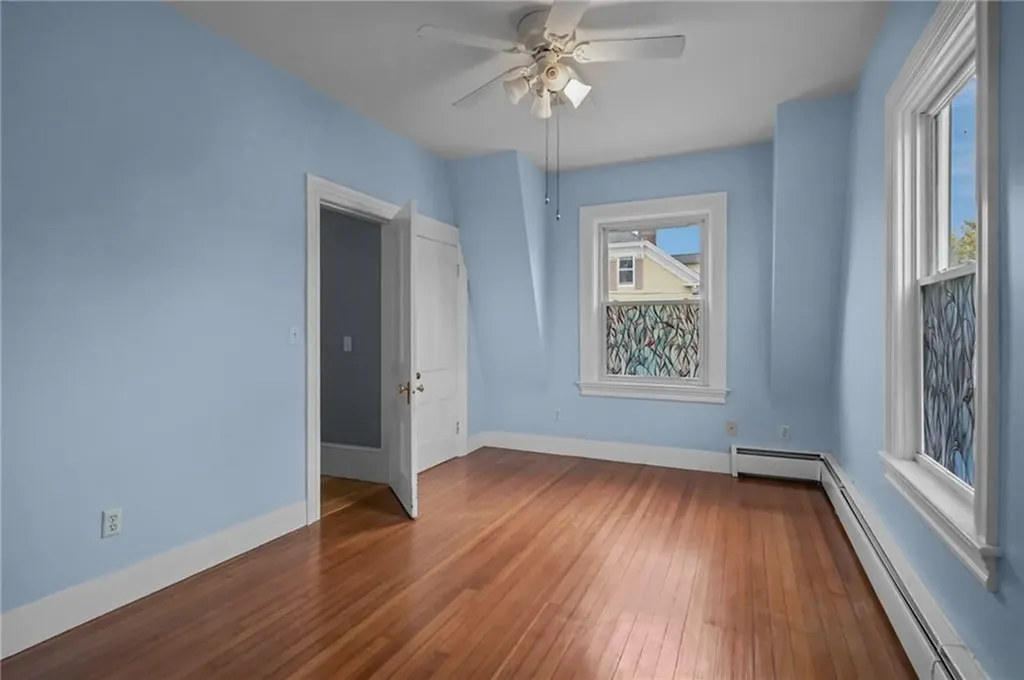 20 Dewey Street Providence RI 02909