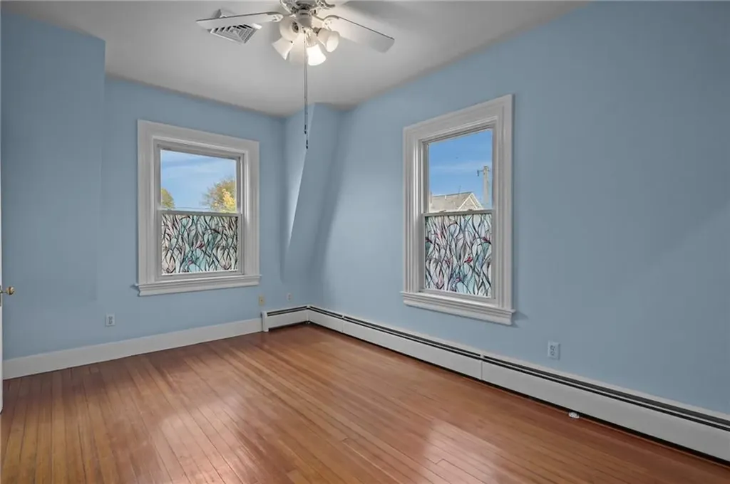 20 Dewey Street Providence RI 02909