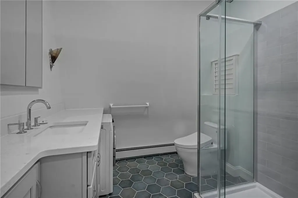 20 Dewey Street Providence RI 02909