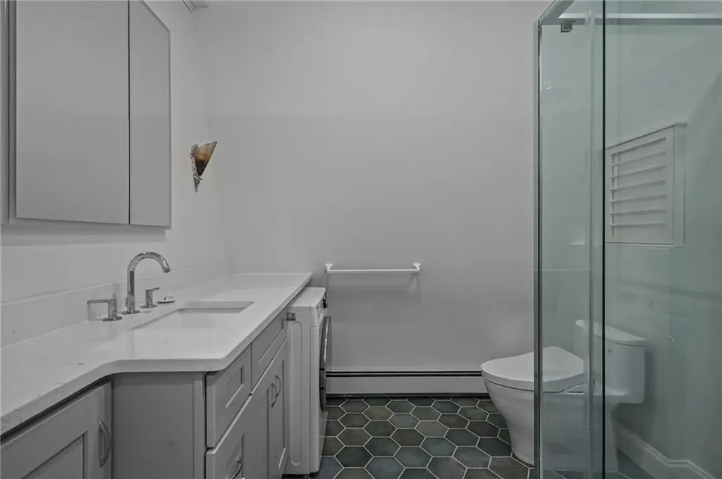 20 Dewey Street Providence RI 02909