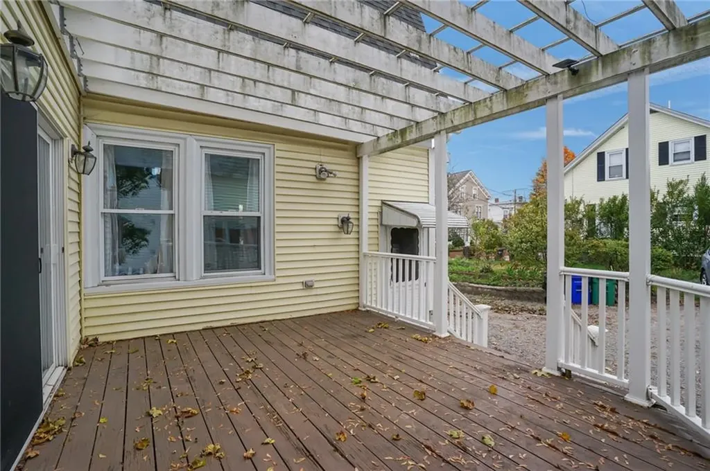 20 Dewey Street Providence RI 02909