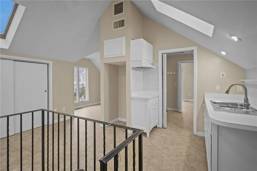 20 Dewey Street Providence RI 02909