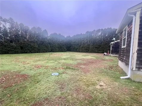 19 Ethel Drive Portsmouth RI 02871