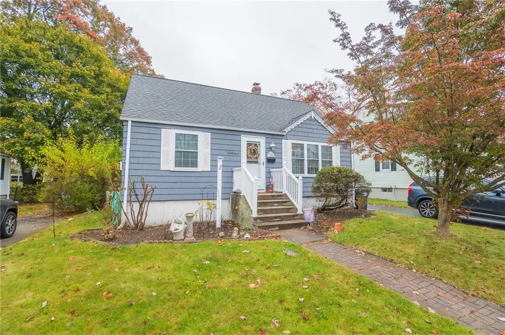 105 Fordson Avenue Cranston RI 02910