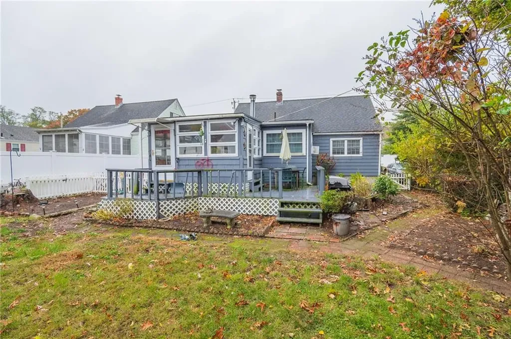 105 Fordson Avenue Cranston RI 02910