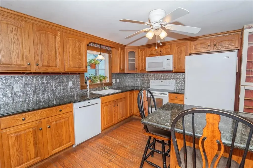 105 Fordson Avenue Cranston RI 02910