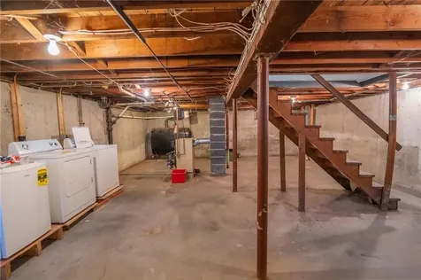 105 Fordson Avenue Cranston RI 02910