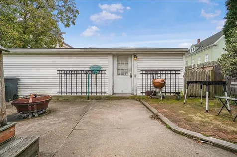 115 Market Street Warren RI 02885