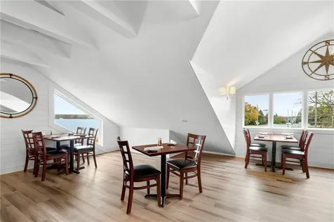 15 Point Road Portsmouth RI 02871