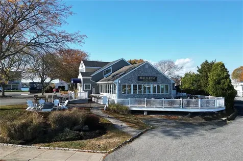 15 Point Road Portsmouth RI 02871