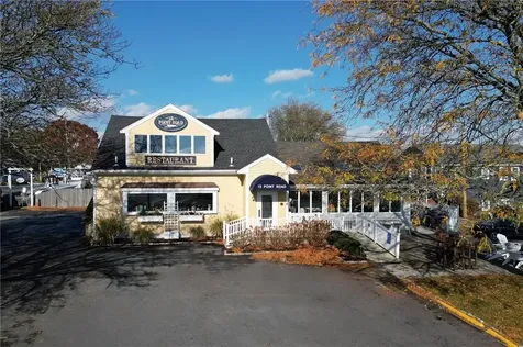 15 Point Road Portsmouth RI 02871