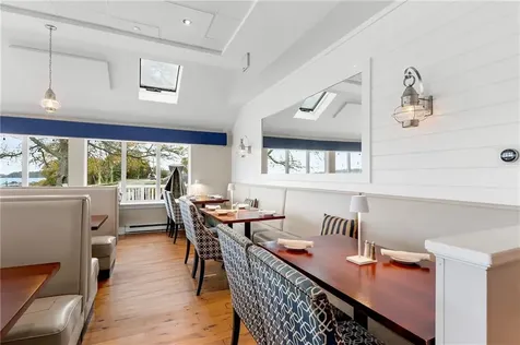 15 Point Road Portsmouth RI 02871