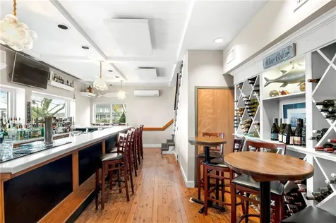 15 Point Road Portsmouth RI 02871