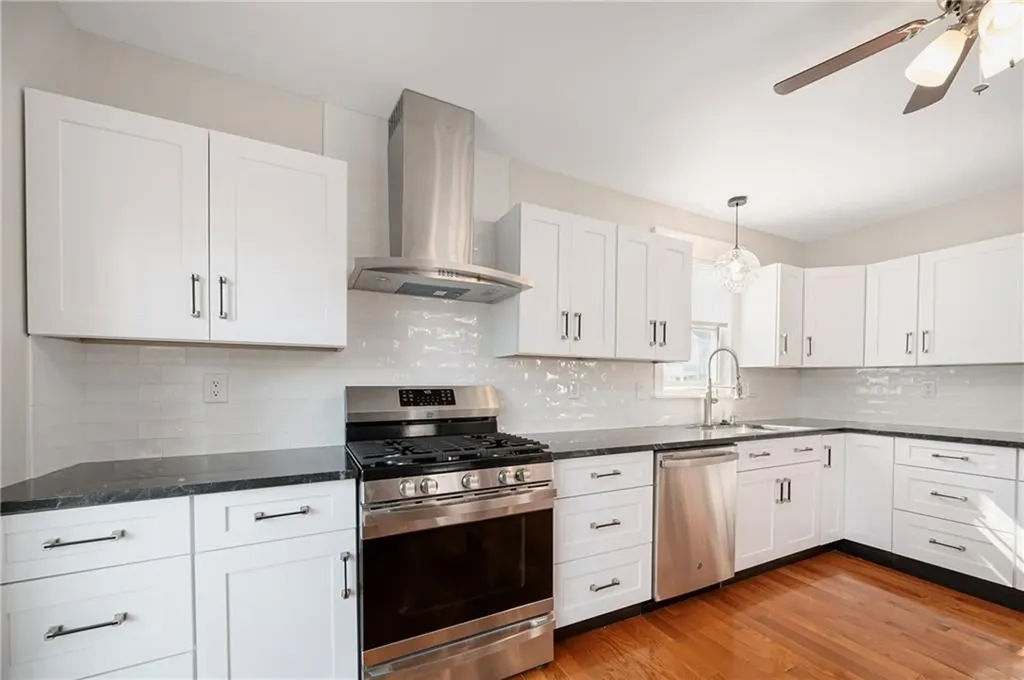 88 Wentworth Avenue Cranston RI 02905