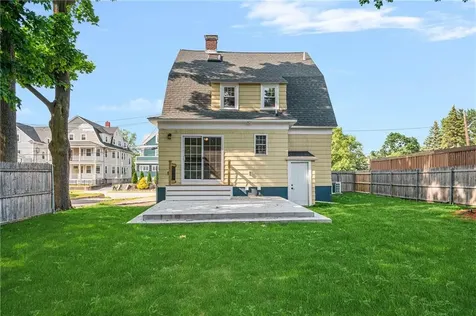 88 Wentworth Avenue Cranston RI 02905