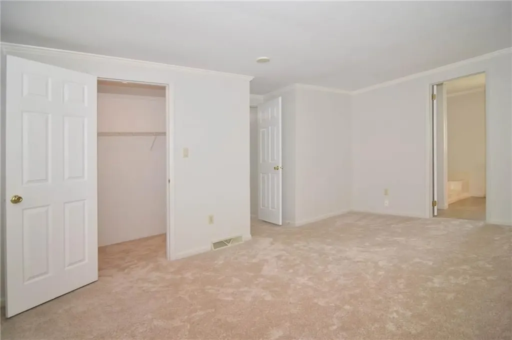 131 Little Pond Road South Kingstown RI 02879