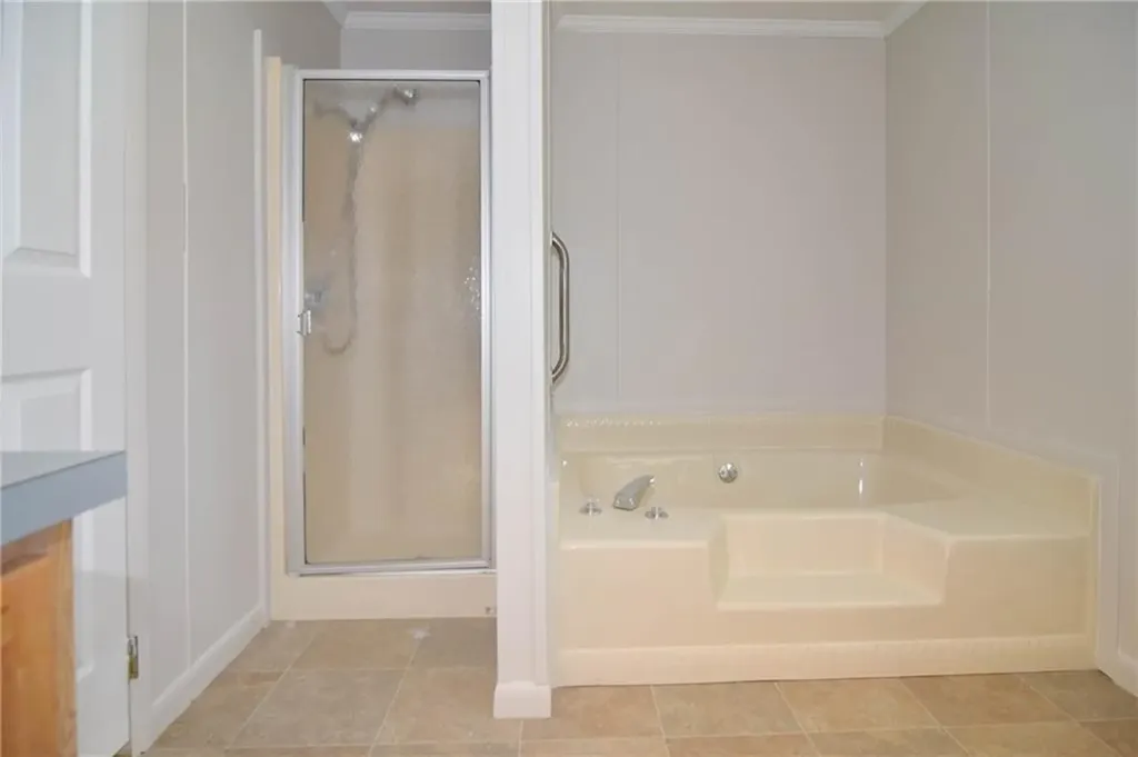 131 Little Pond Road South Kingstown RI 02879