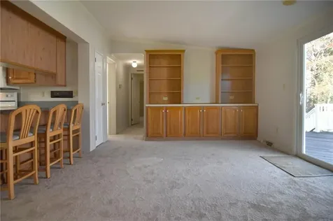 131 Little Pond Road South Kingstown RI 02879