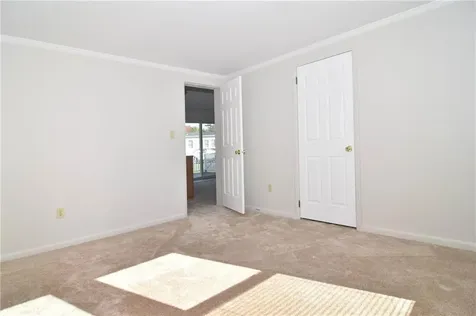 131 Little Pond Road South Kingstown RI 02879