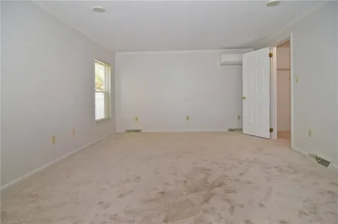 131 Little Pond Road South Kingstown RI 02879