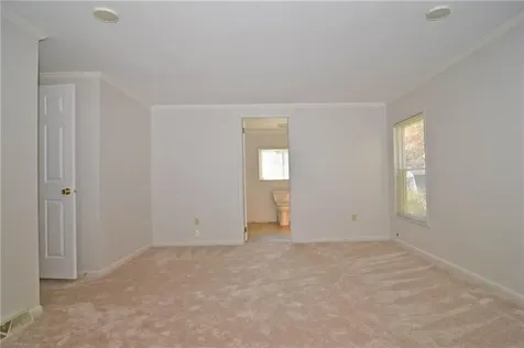 131 Little Pond Road South Kingstown RI 02879