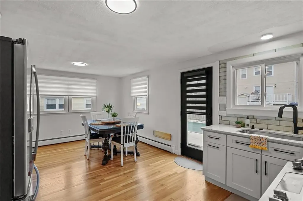 109 Arlington Street East Providence RI 02914