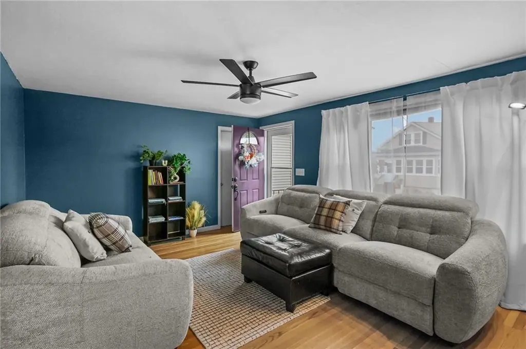 109 Arlington Street East Providence RI 02914