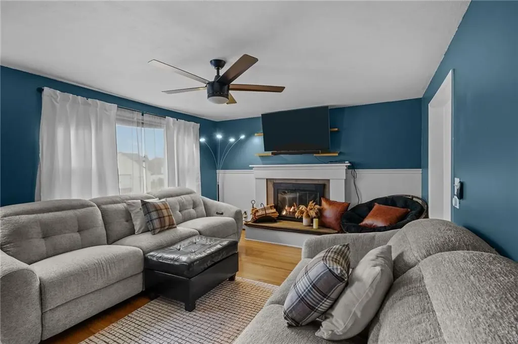 109 Arlington Street East Providence RI 02914