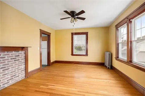 845 Warwick Avenue Warwick RI 02888